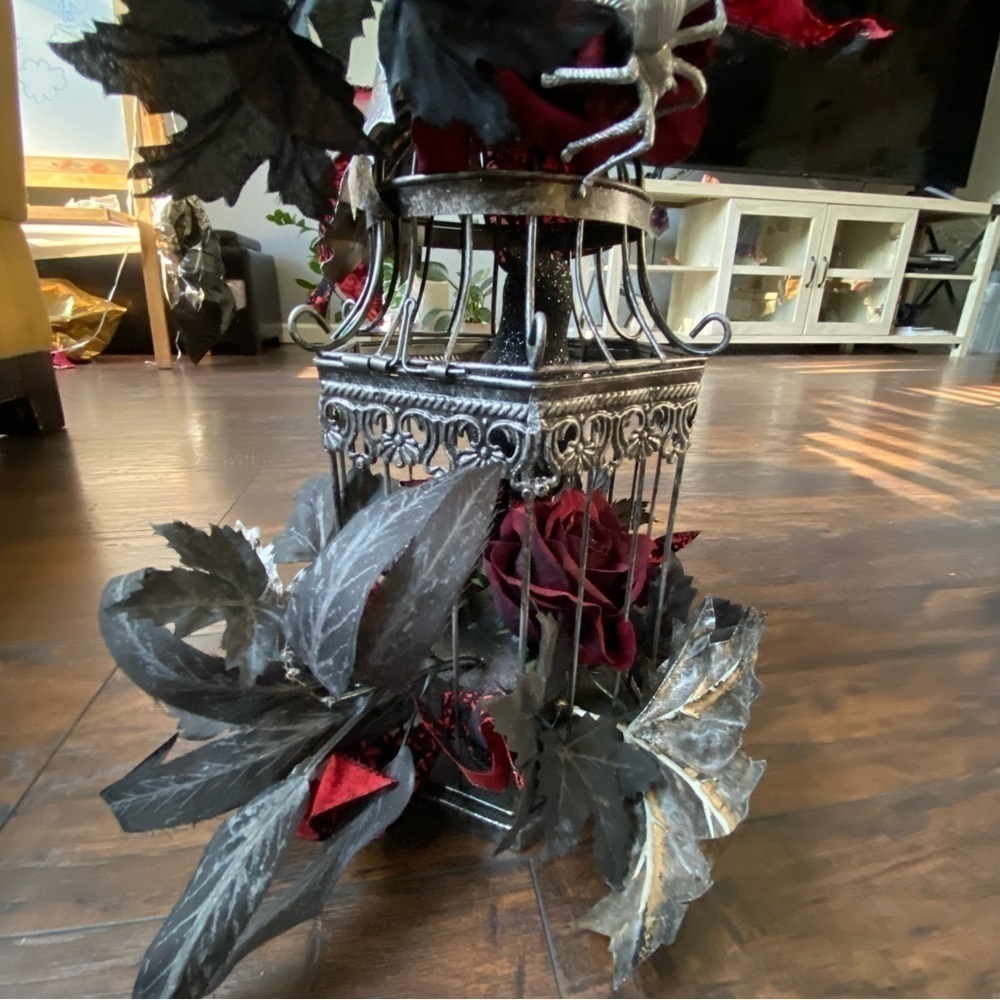 Gothic Halloween Bird Cage - Picture 14 of 14